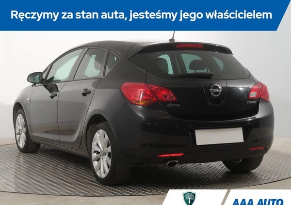 Opel Astra cena 21000 przebieg: 262941, rok produkcji 2011 z Brzozów małe 154